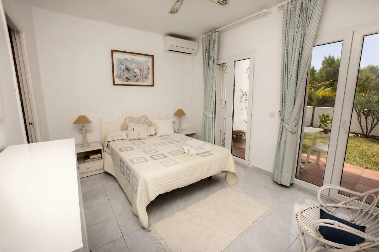 Urb. Paraiso Blanco Villa Nerja