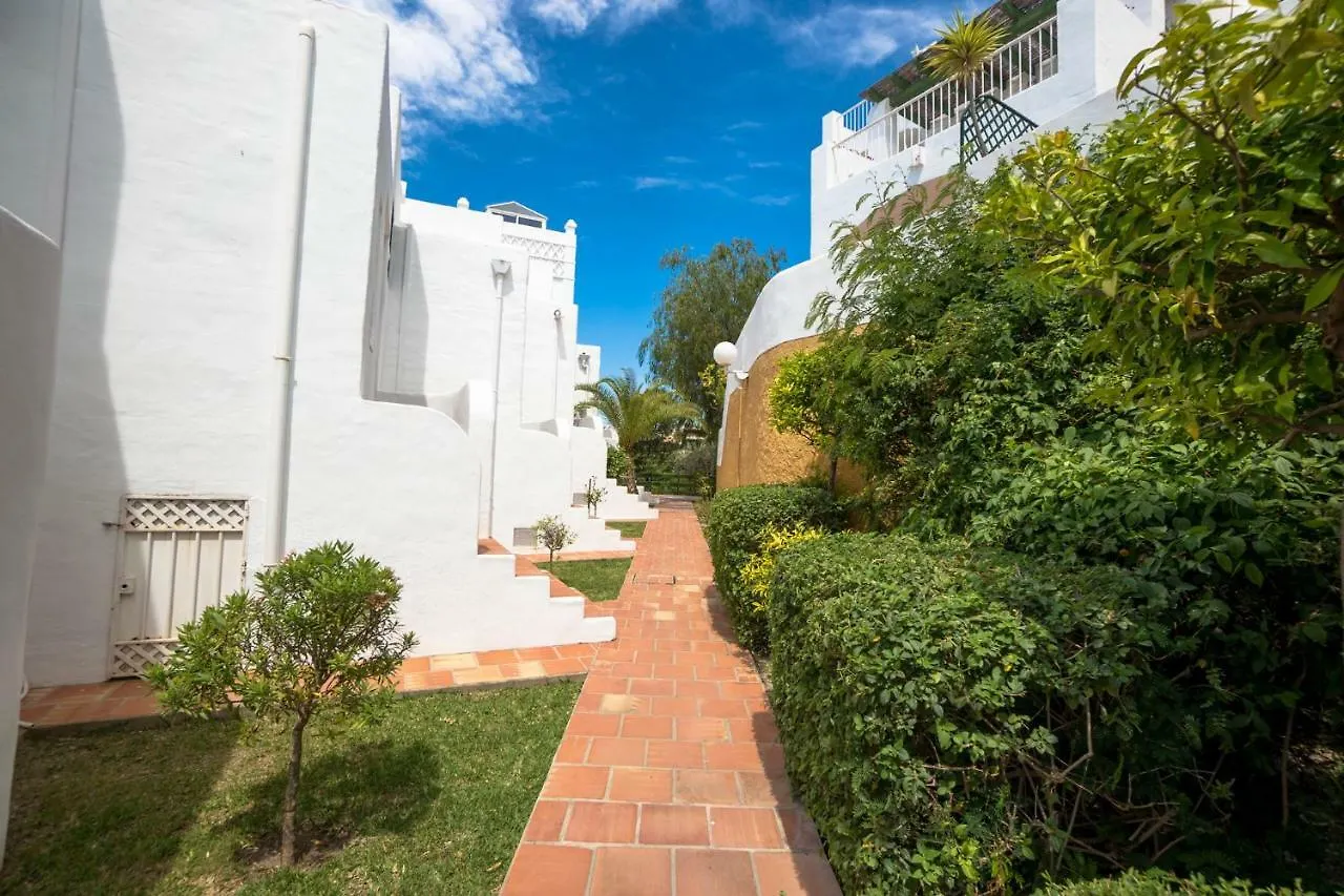 펜션 네르하 Urb. Paraiso Blanco 빌라 스페인