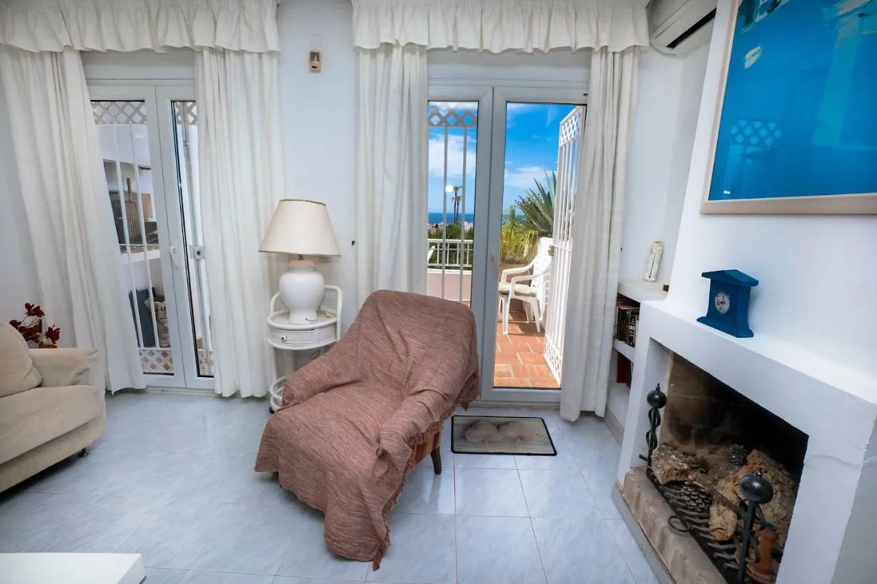 Urb. Paraiso Blanco Villa Nerja 0*,  Spain